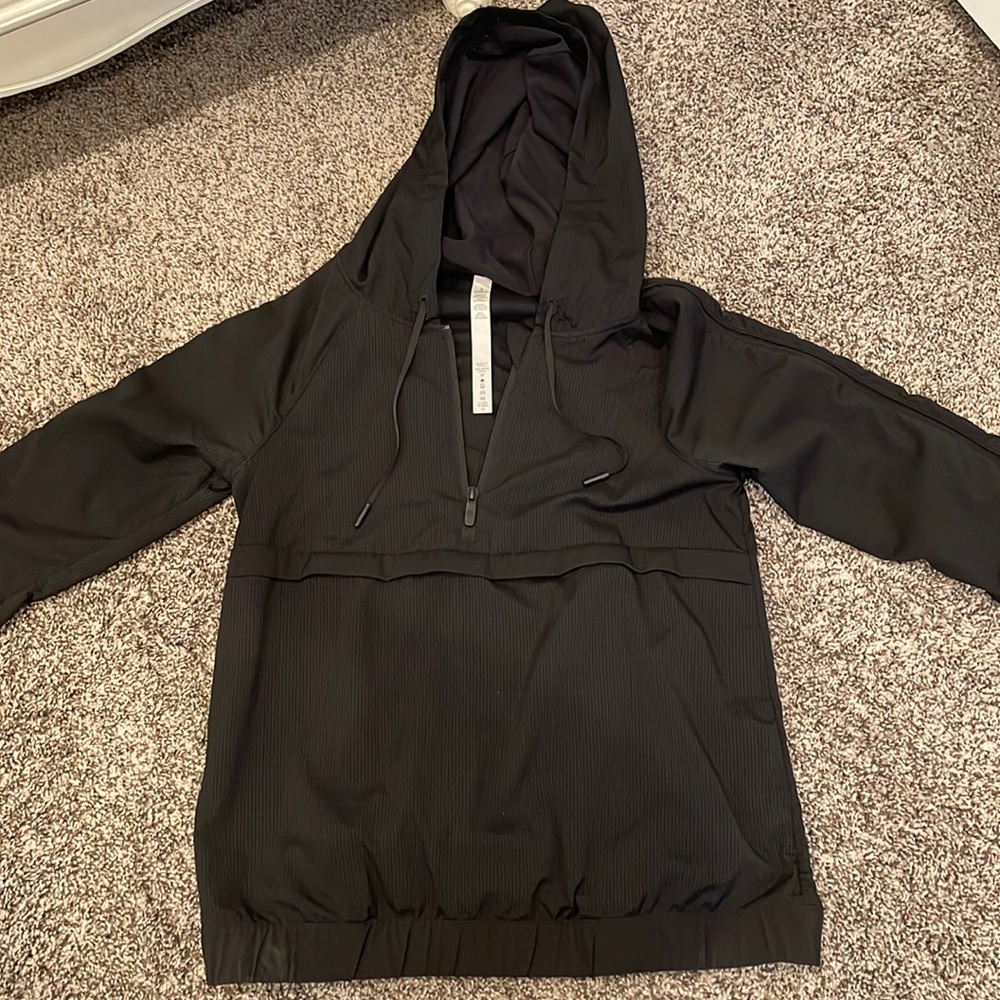 Lululemon quarter zip black jacket